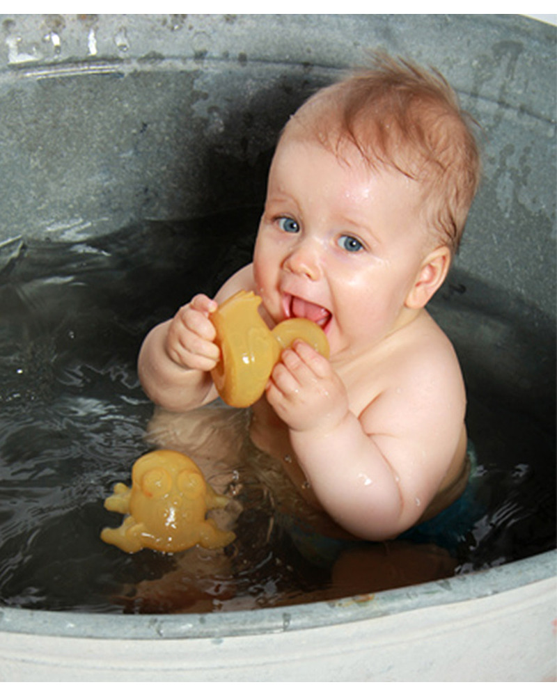 natural baby bath toys